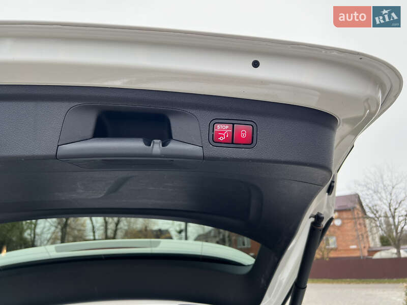 Позашляховик / Кросовер Mercedes-Benz GLE-Class 2019 в Луцьку