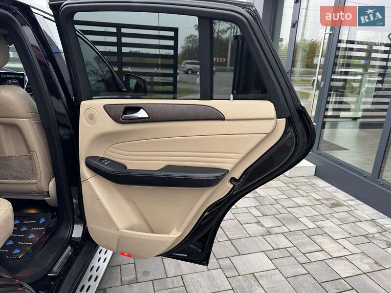 Внедорожник / Кроссовер Mercedes-Benz GLE-Class 2016 в Ровно