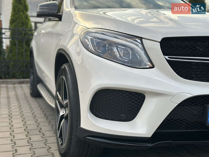 Внедорожник / Кроссовер Mercedes-Benz GLE-Class 2015 в Стрые