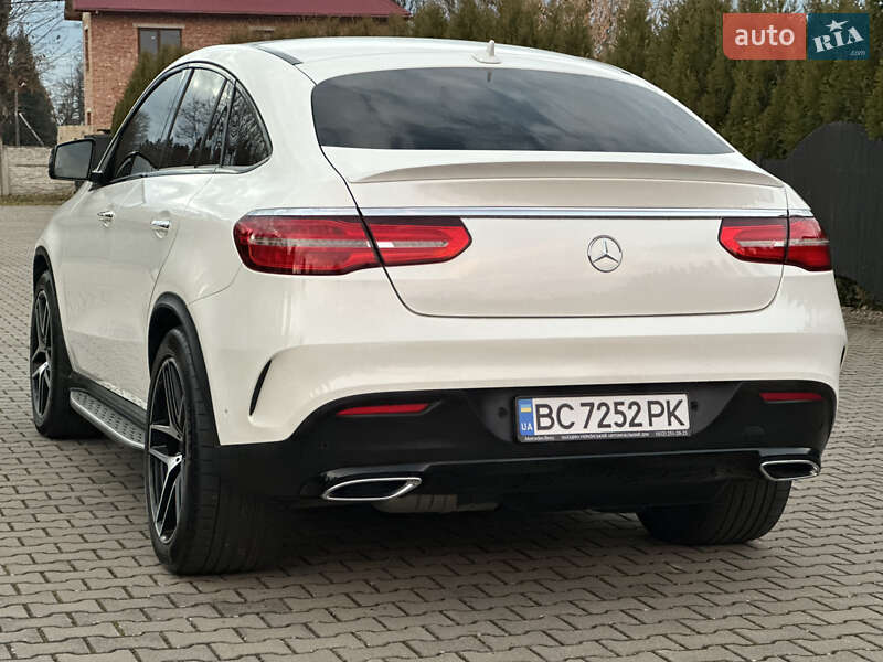 Внедорожник / Кроссовер Mercedes-Benz GLE-Class 2015 в Стрые
