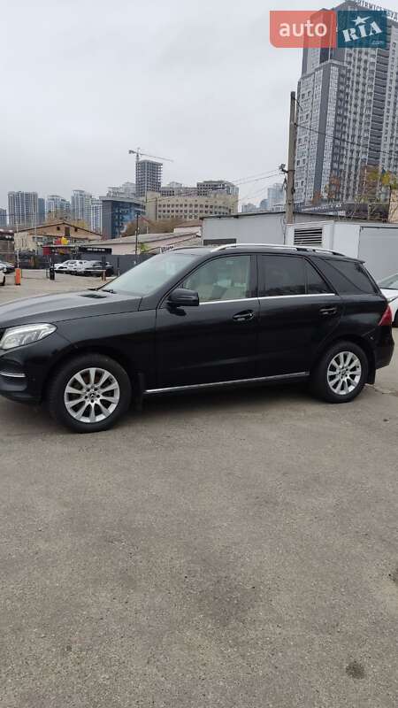 Внедорожник / Кроссовер Mercedes-Benz GLE-Class 2017 в Киеве