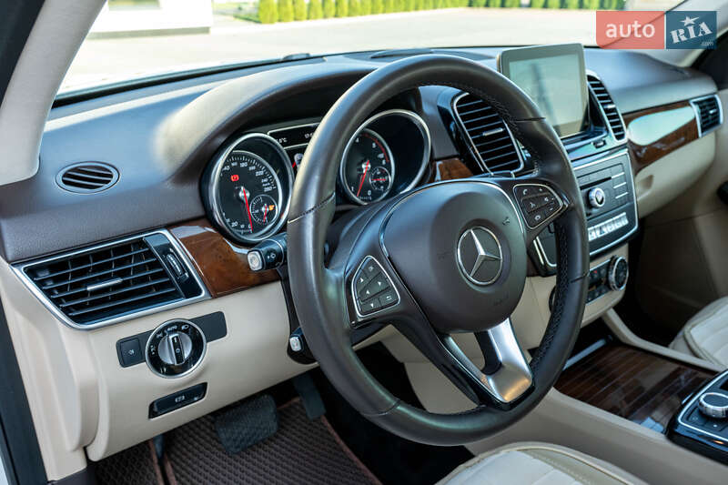 Внедорожник / Кроссовер Mercedes-Benz GLE-Class 2017 в Львове