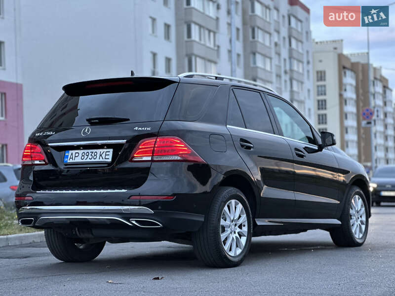 Позашляховик / Кросовер Mercedes-Benz GLE-Class 2016 в Вінниці фото 28 Позашляховик / Кросовер Mercedes-Benz GLE-Class 2016 в Вінниці