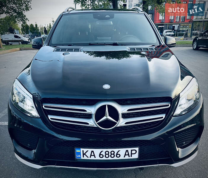 Позашляховик / Кросовер Mercedes-Benz GLE-Class 2016 в Києві фото 13 Позашляховик / Кросовер Mercedes-Benz GLE-Class 2016 в Києві