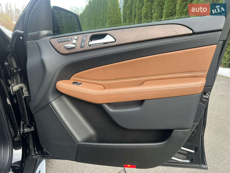 Позашляховик / Кросовер Mercedes-Benz GLE-Class 2017 в Києві фото 66 Позашляховик / Кросовер Mercedes-Benz GLE-Class 2017 в Києві