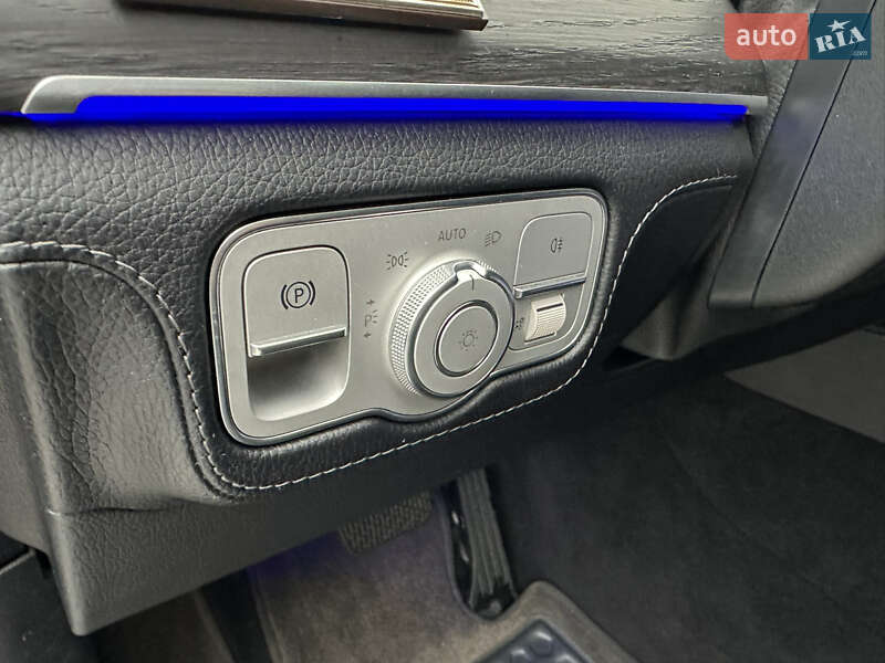 Позашляховик / Кросовер Mercedes-Benz GLE-Class 2019 в Києві фото 13 Позашляховик / Кросовер Mercedes-Benz GLE-Class 2019 в Києві