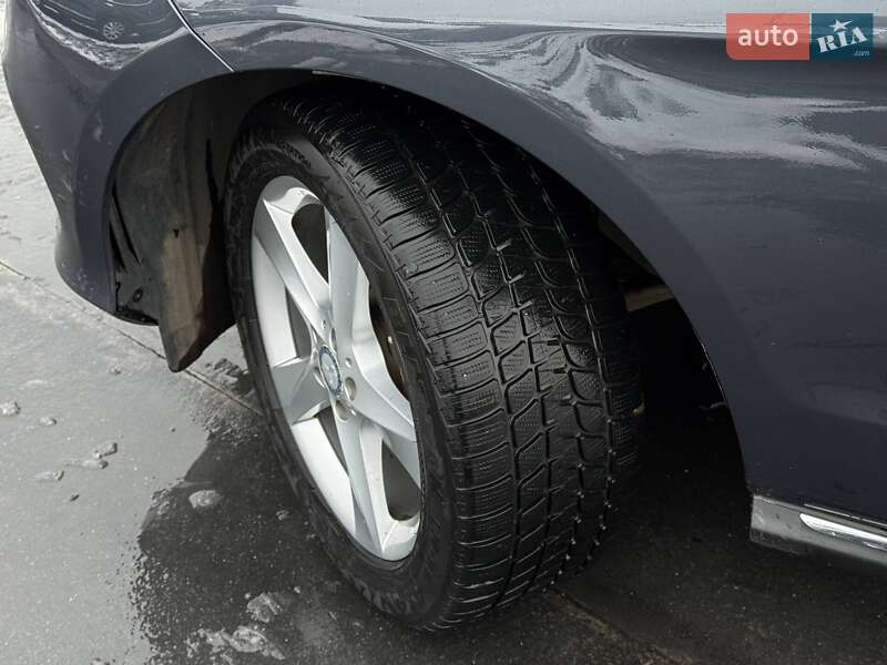 Внедорожник / Кроссовер Mercedes-Benz GLE-Class 2016 в Ровно