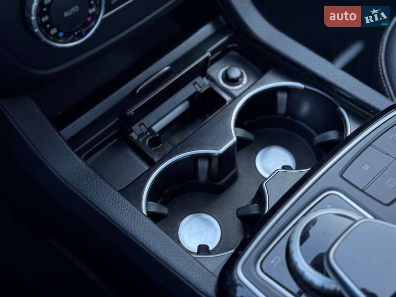 Внедорожник / Кроссовер Mercedes-Benz GLE-Class 2016 в Ровно