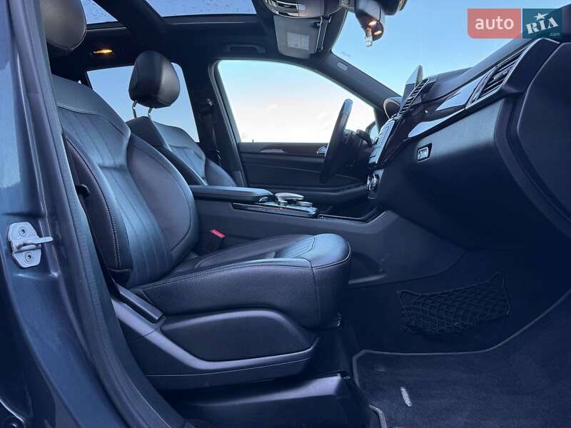 Внедорожник / Кроссовер Mercedes-Benz GLE-Class 2016 в Ровно