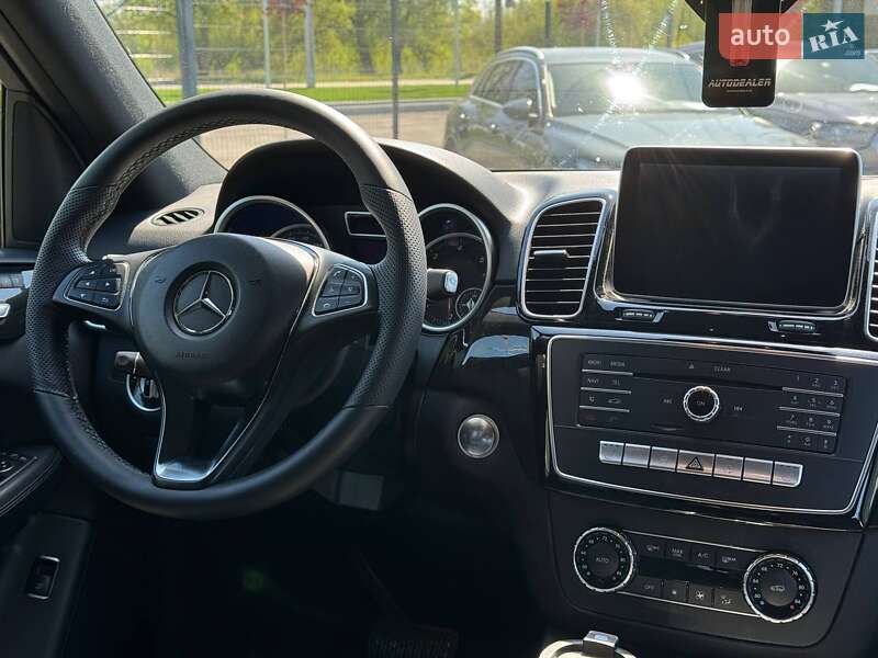 Внедорожник / Кроссовер Mercedes-Benz GLE-Class 2015 в Каменец-Подольском