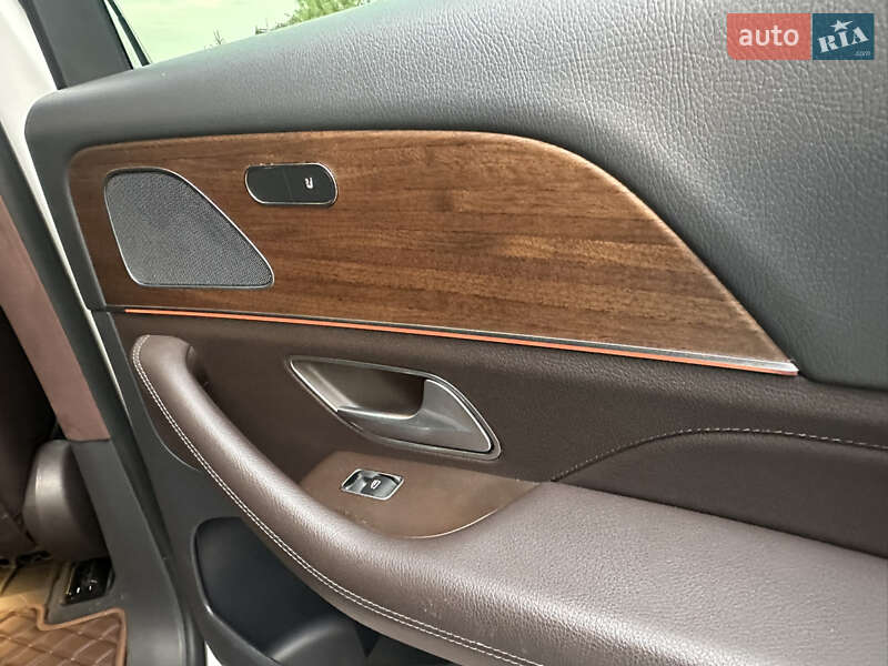 Внедорожник / Кроссовер Mercedes-Benz GLE-Class 2019 в Днепре