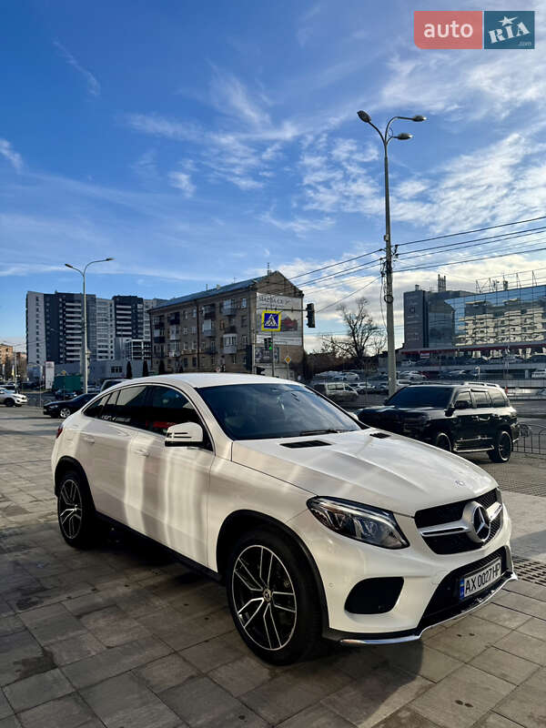 Позашляховик / Кросовер Mercedes-Benz GLE-Class 2017 в Харкові фото 3 Позашляховик / Кросовер Mercedes-Benz GLE-Class 2017 в Харкові