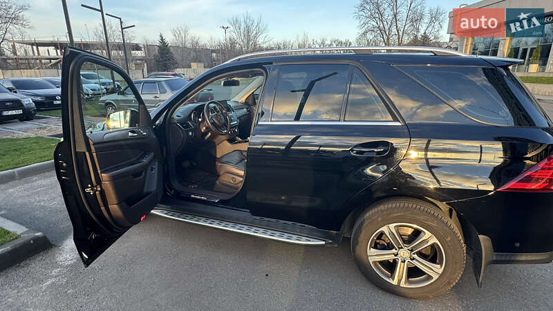 Внедорожник / Кроссовер Mercedes-Benz GLE-Class 2016 в Днепре