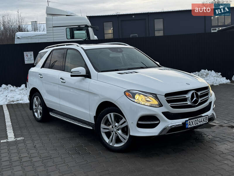 Внедорожник / Кроссовер Mercedes-Benz GLE-Class 2016 в Львове фото 10 Внедорожник / Кроссовер Mercedes-Benz GLE-Class 2016 в Львове