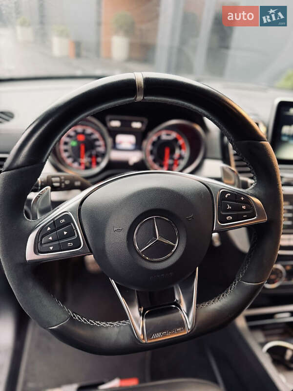 Внедорожник / Кроссовер Mercedes-Benz GLE-Class 2015 в Киеве
