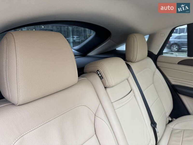 Позашляховик / Кросовер Mercedes-Benz GLE-Class 2018 в Києві