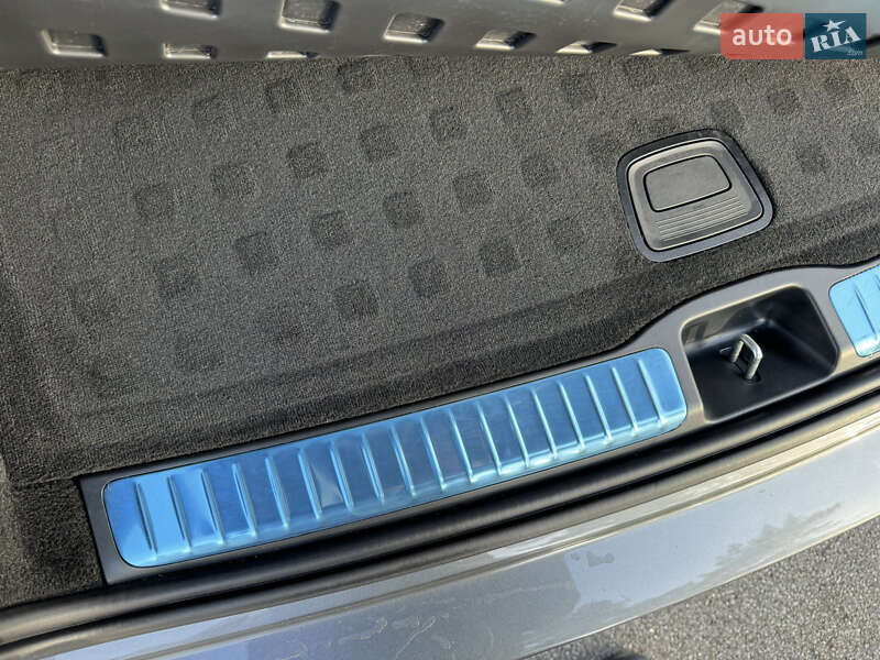 Позашляховик / Кросовер Mercedes-Benz GLE-Class 2019 в Харкові