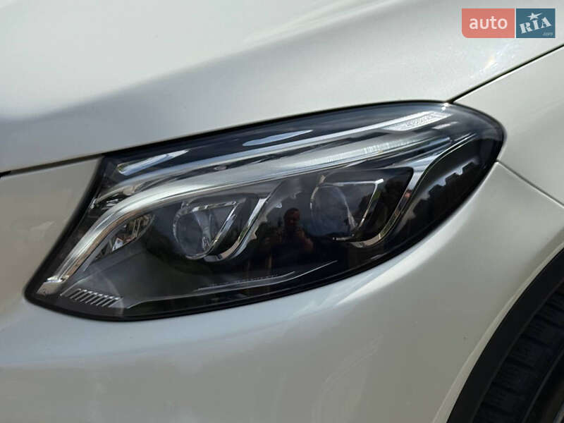 Внедорожник / Кроссовер Mercedes-Benz GLE-Class 2015 в Ровно
