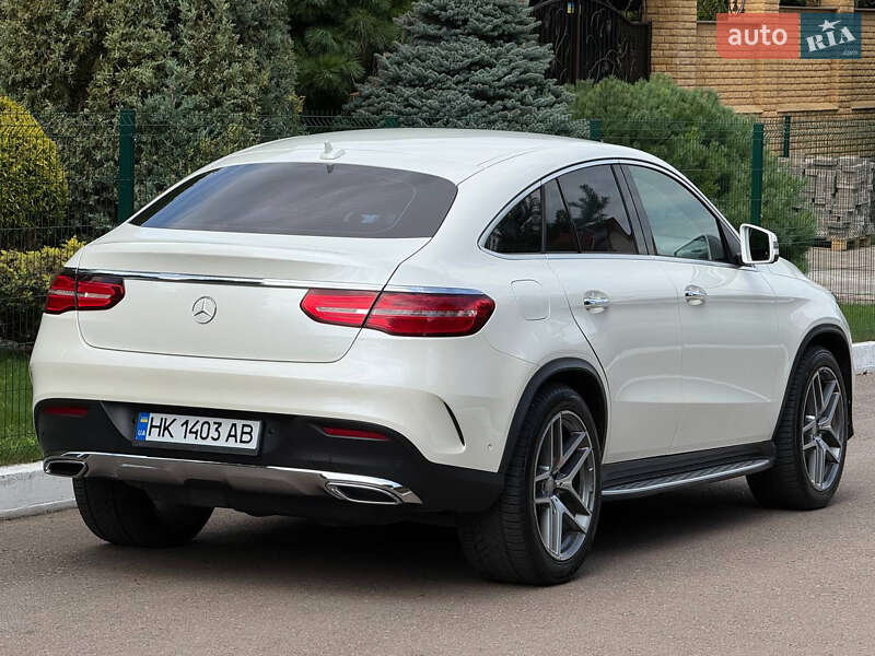 Внедорожник / Кроссовер Mercedes-Benz GLE-Class 2015 в Ровно