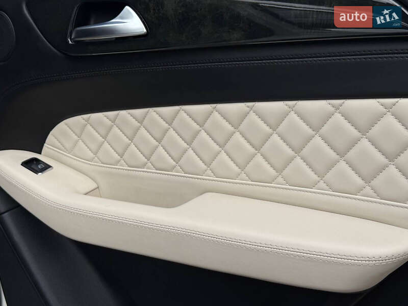 Внедорожник / Кроссовер Mercedes-Benz GLE-Class 2015 в Ровно