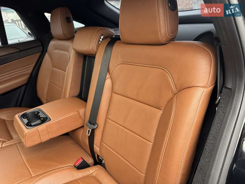 Позашляховик / Кросовер Mercedes-Benz GLE-Class 2015 в Тернополі фото 76 Позашляховик / Кросовер Mercedes-Benz GLE-Class 2015 в Тернополі
