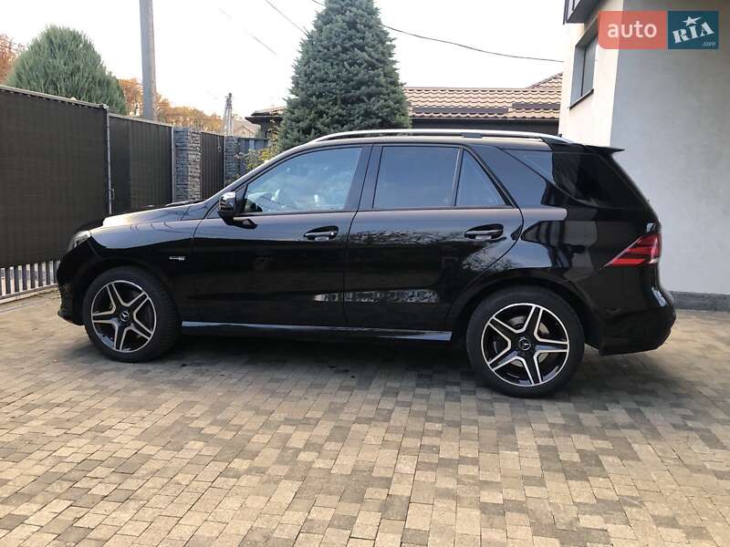 Mercedes-Benz GLE-Class 2017