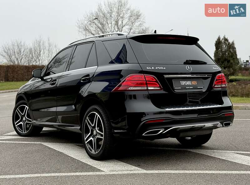 Позашляховик / Кросовер Mercedes-Benz GLE-Class 2017 в Києві фото 11 Позашляховик / Кросовер Mercedes-Benz GLE-Class 2017 в Києві