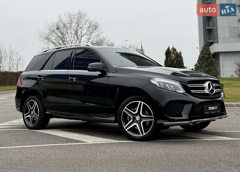 Позашляховик / Кросовер Mercedes-Benz GLE-Class 2017 в Києві фото 21 Позашляховик / Кросовер Mercedes-Benz GLE-Class 2017 в Києві