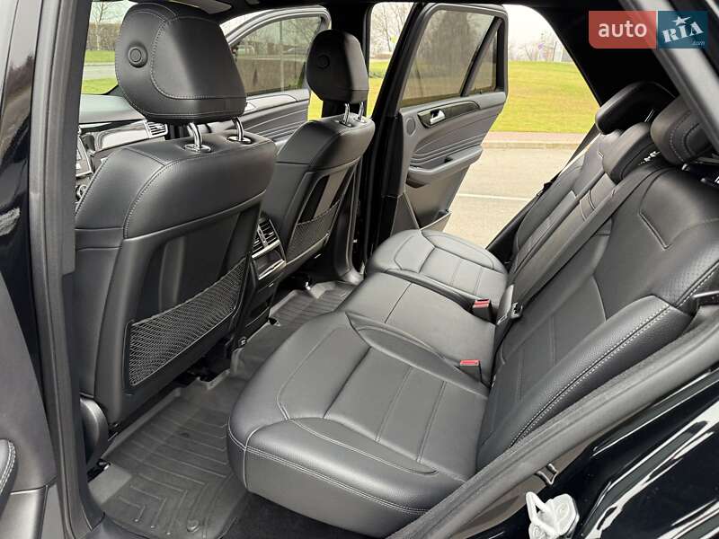 Позашляховик / Кросовер Mercedes-Benz GLE-Class 2017 в Києві фото 42 Позашляховик / Кросовер Mercedes-Benz GLE-Class 2017 в Києві