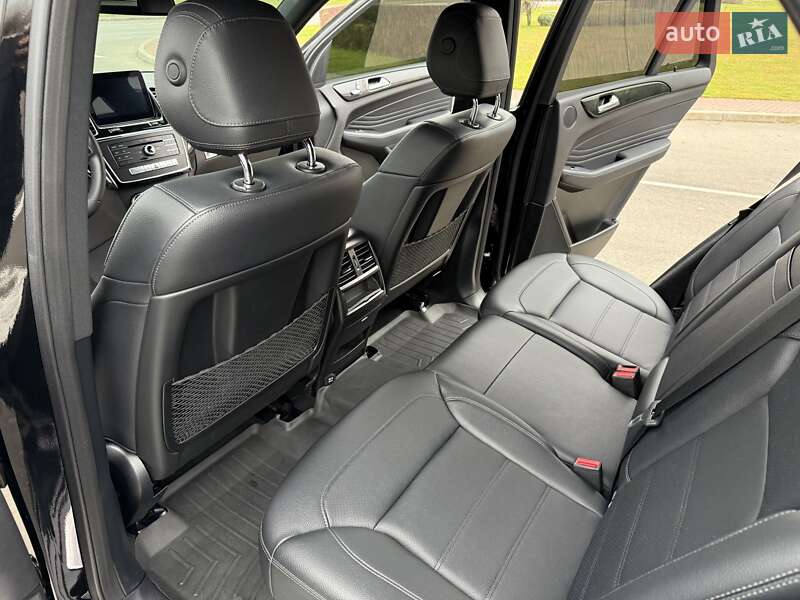 Позашляховик / Кросовер Mercedes-Benz GLE-Class 2017 в Києві фото 43 Позашляховик / Кросовер Mercedes-Benz GLE-Class 2017 в Києві