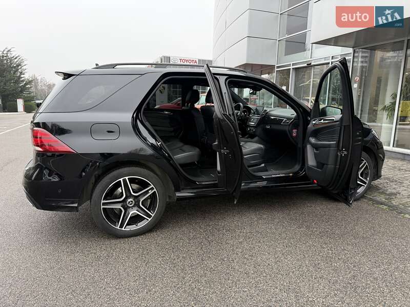 Позашляховик / Кросовер Mercedes-Benz GLE-Class 2017 в Дніпрі