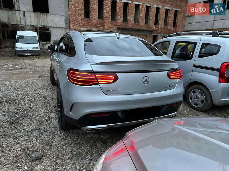 Внедорожник / Кроссовер Mercedes-Benz GLE-Class 2017 в Киеве фото 2 Внедорожник / Кроссовер Mercedes-Benz GLE-Class 2017 в Киеве