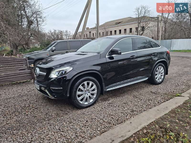 Внедорожник / Кроссовер Mercedes-Benz GLE-Class 2015 в Врадиевке фото 2 Внедорожник / Кроссовер Mercedes-Benz GLE-Class 2015 в Врадиевке