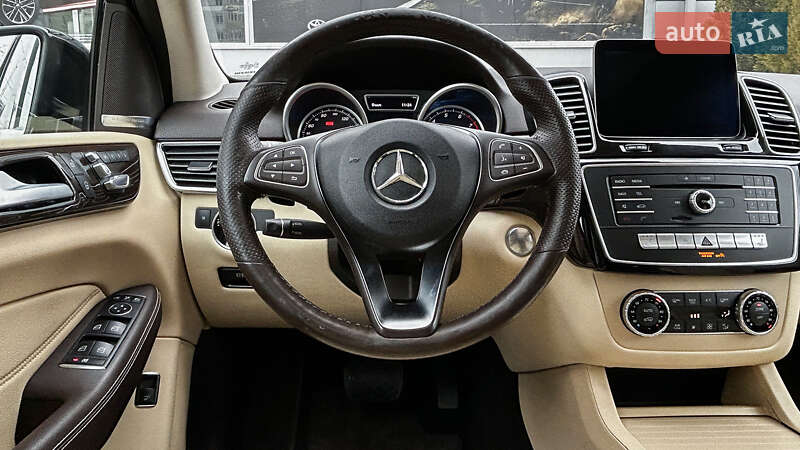 Внедорожник / Кроссовер Mercedes-Benz GLE-Class 2018 в Черновцах фото 15 Внедорожник / Кроссовер Mercedes-Benz GLE-Class 2018 в Черновцах