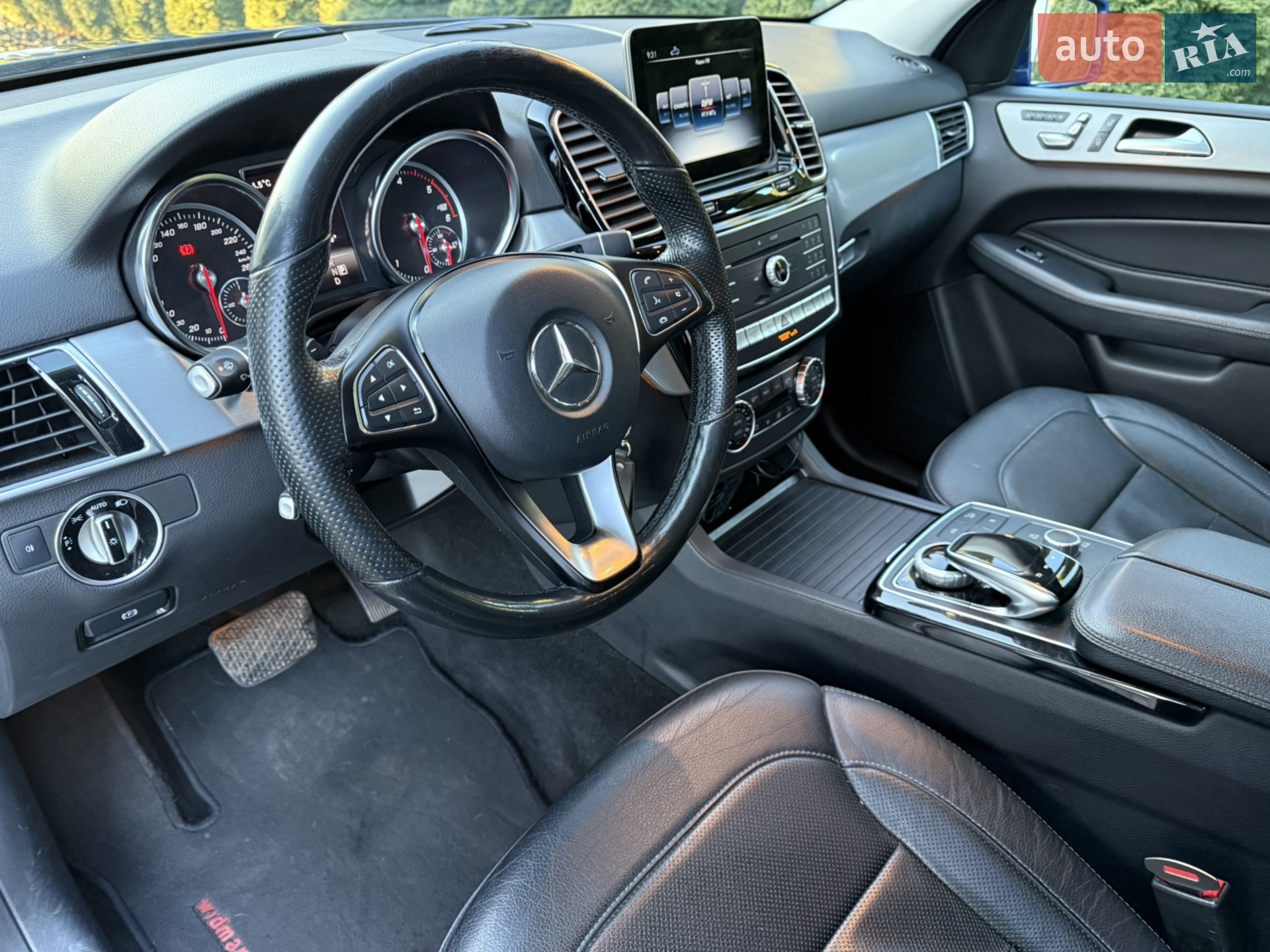2018 Mercedes-Benz GLE - мініатюра 19