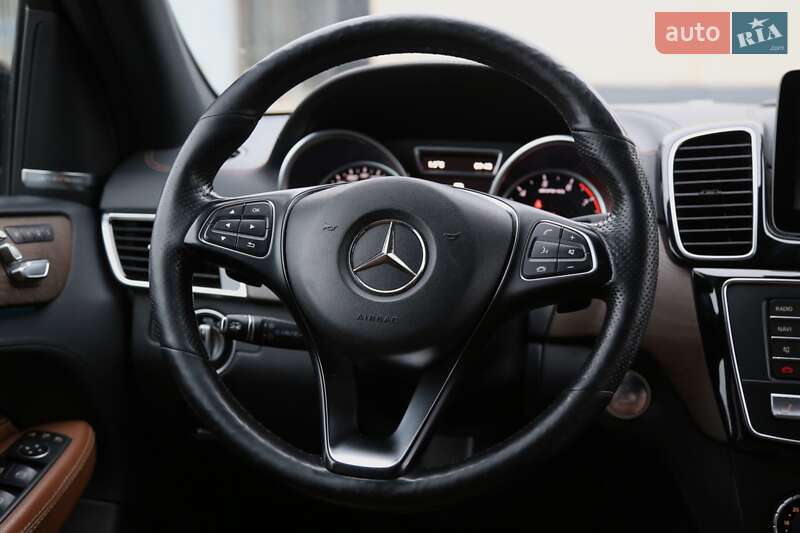 Позашляховик / Кросовер Mercedes-Benz GLE-Class 2017 в Києві
