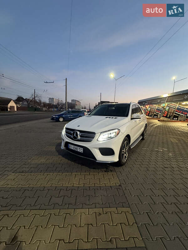 Внедорожник / Кроссовер Mercedes-Benz GLE-Class 2016 в Белой Церкви фото 5 Внедорожник / Кроссовер Mercedes-Benz GLE-Class 2016 в Белой Церкви