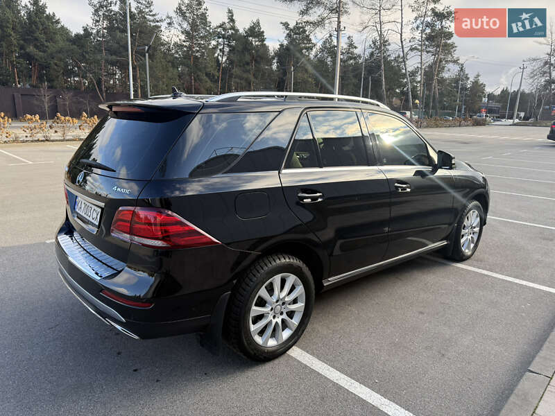 Позашляховик / Кросовер Mercedes-Benz GLE-Class 2015 в Києві