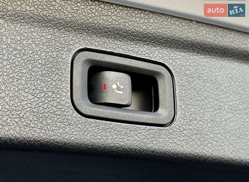 Позашляховик / Кросовер Mercedes-Benz GLE-Class 2020 в Києві фото 85 Позашляховик / Кросовер Mercedes-Benz GLE-Class 2020 в Києві