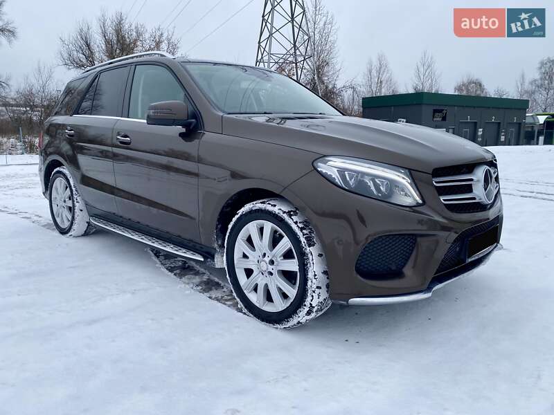 Внедорожник / Кроссовер Mercedes-Benz GLE-Class 2015 в Киеве фото 2 Внедорожник / Кроссовер Mercedes-Benz GLE-Class 2015 в Киеве