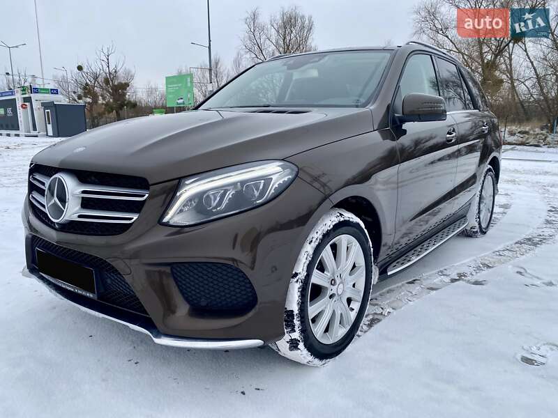 Внедорожник / Кроссовер Mercedes-Benz GLE-Class 2015 в Киеве фото 9 Внедорожник / Кроссовер Mercedes-Benz GLE-Class 2015 в Киеве