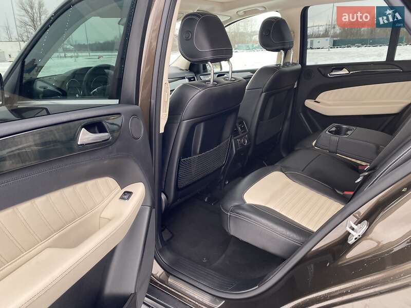 Внедорожник / Кроссовер Mercedes-Benz GLE-Class 2015 в Киеве фото 14 Внедорожник / Кроссовер Mercedes-Benz GLE-Class 2015 в Киеве