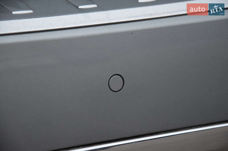 Внедорожник / Кроссовер Mercedes-Benz GLE-Class 2016 в Харькове