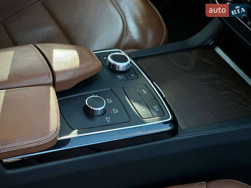 Внедорожник / Кроссовер Mercedes-Benz GLE-Class 2017 в Черновцах фото 12 Внедорожник / Кроссовер Mercedes-Benz GLE-Class 2017 в Черновцах