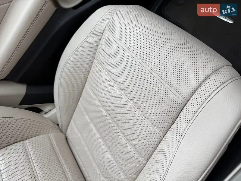 Mercedes-Benz GLE-Class 2019 VIN W1N1671211A149590 фото оголошення 27 з 72
