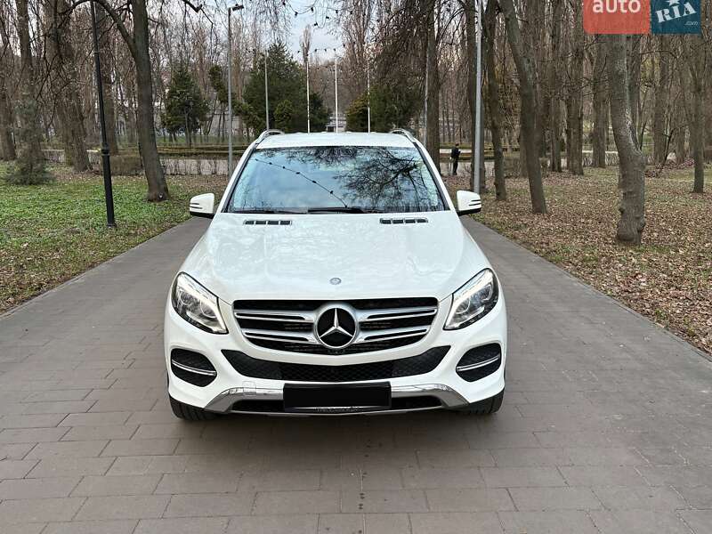 Mercedes-Benz GLE-Class 2016