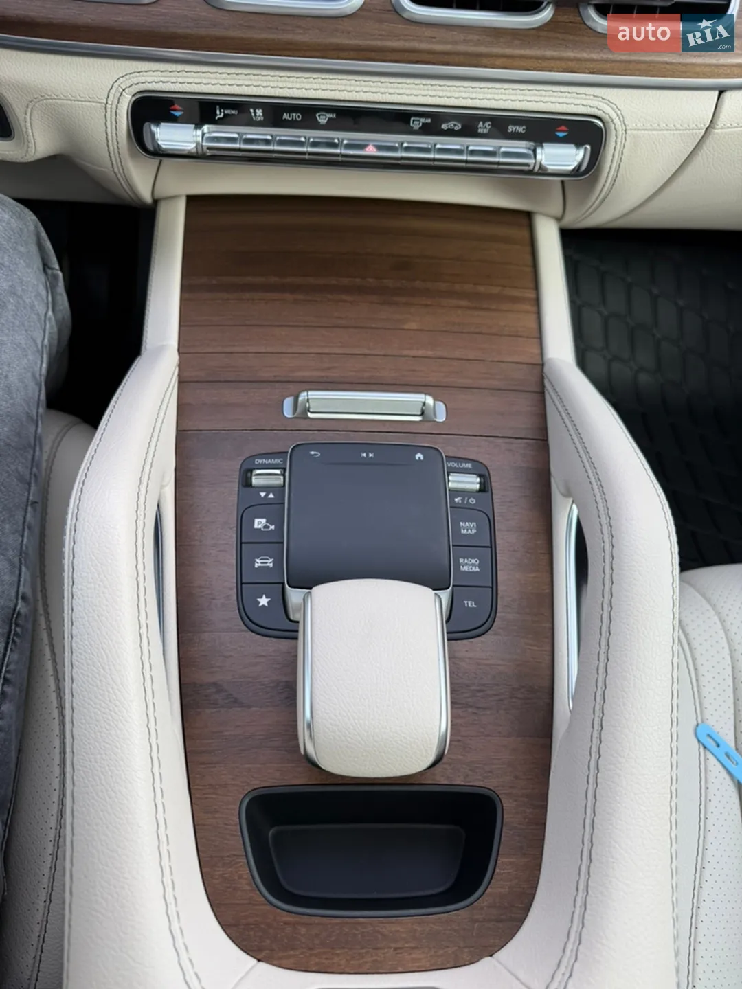 2021 Mercedes-Benz GLE - мініатюра 28