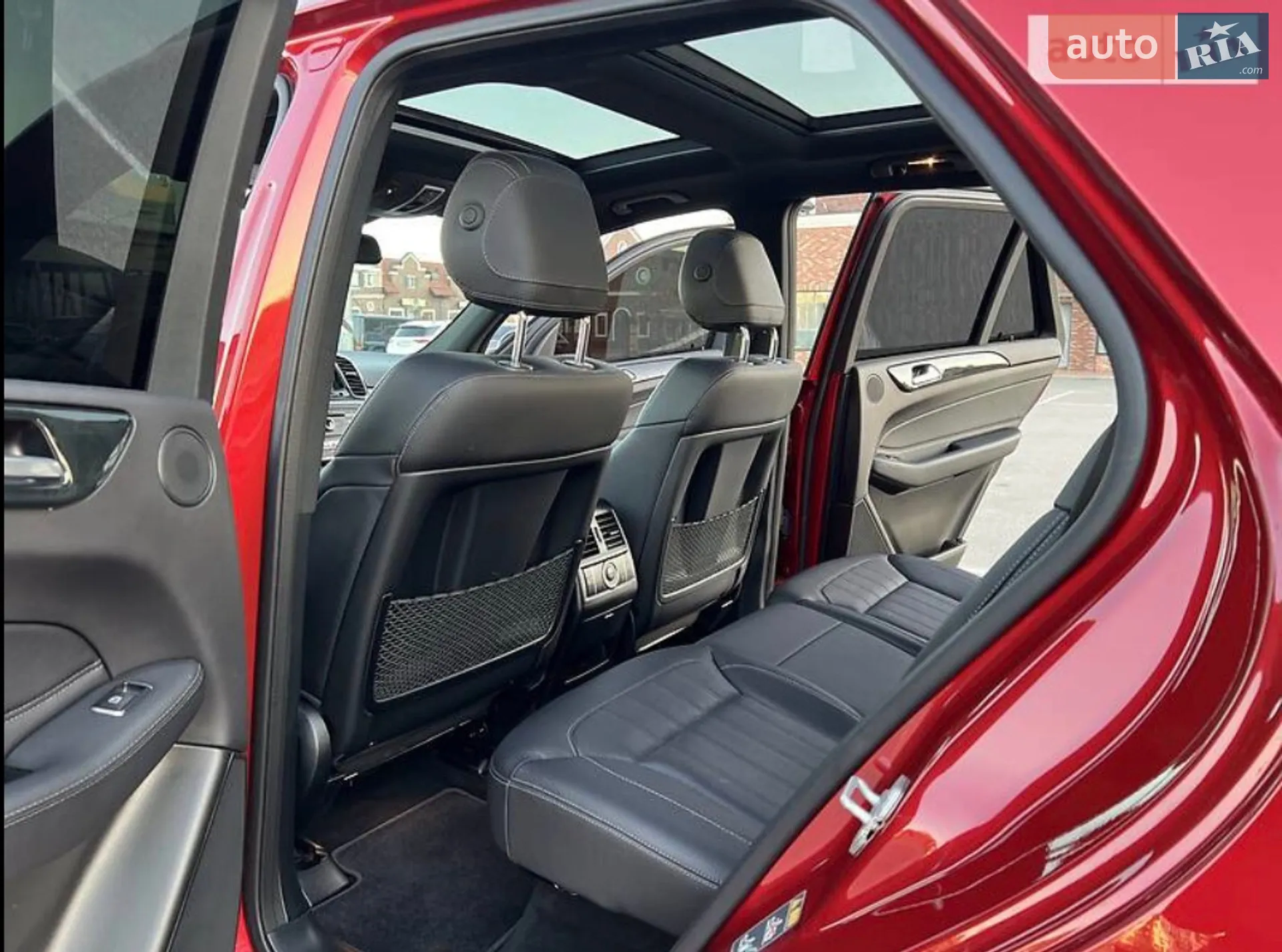 2016 Mercedes-Benz GLE - мініатюра 46