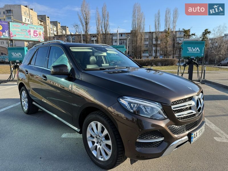Mercedes-Benz GLE-Class 2015