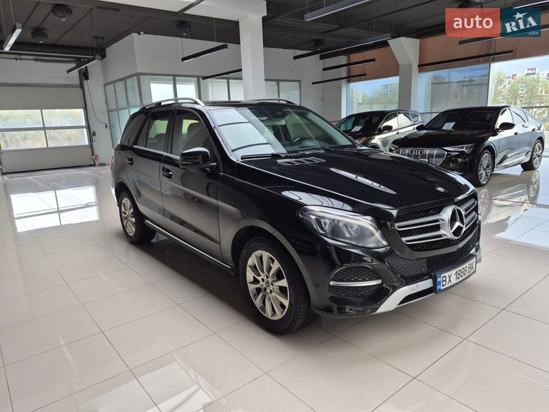 Mercedes-Benz GLE-Class 2017 Mercedes-Benz GLE-Class 2017